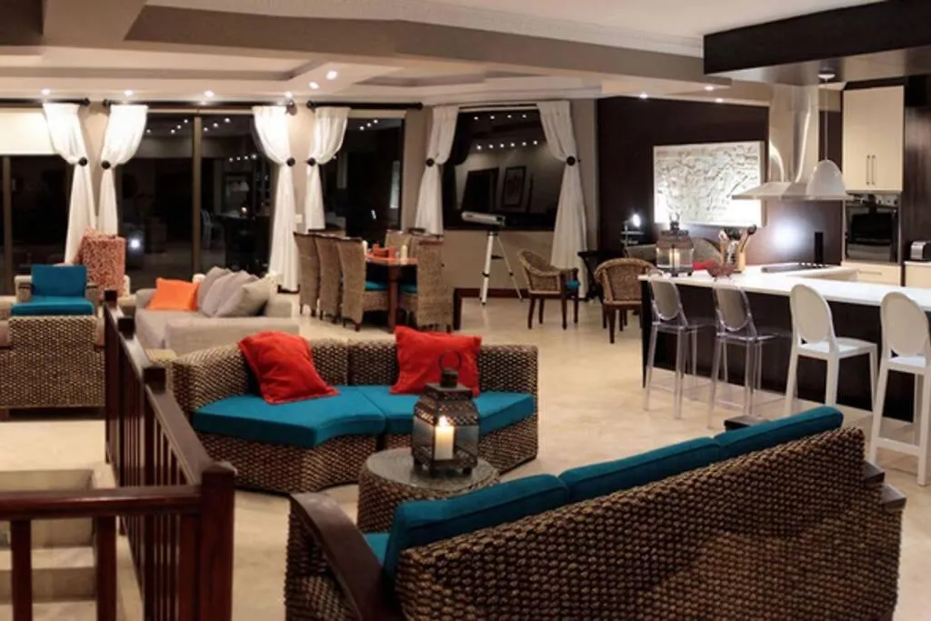 Tatil Evi 4 Bedroom Luxury Home With View Of The Ocean And Table Mountain Cape Town